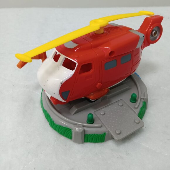 GeoTRAX Lot of 10 Miscellaneous Trains, Wagons, Helicopter, Carriage, Base etc. - Picture 8 of 11